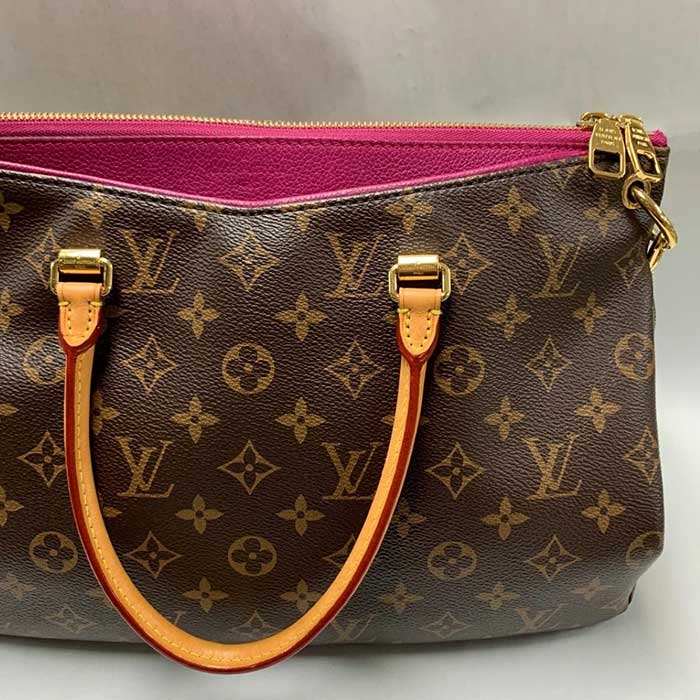 How to Clean and Repair a Louis Vuitton Bag